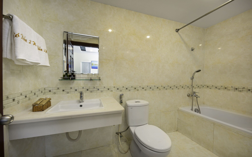 Bathroom 4, Gio Bien 2 hotel, Da Nang