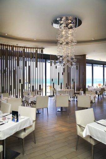 Food & Drinks 5, Noom Hotel Dakar Sea Plaza, a member of Radisson Individuals, Dakar