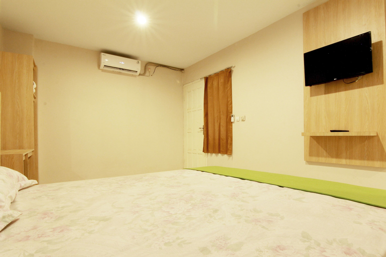 Bedroom 18