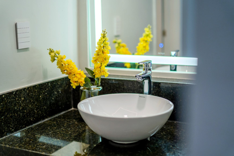 Bathroom 5, Alameda Grand, Aguascalientes