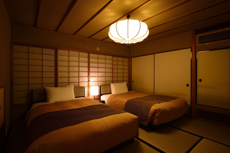 Bedroom 3, Atami Sekitei, Atami