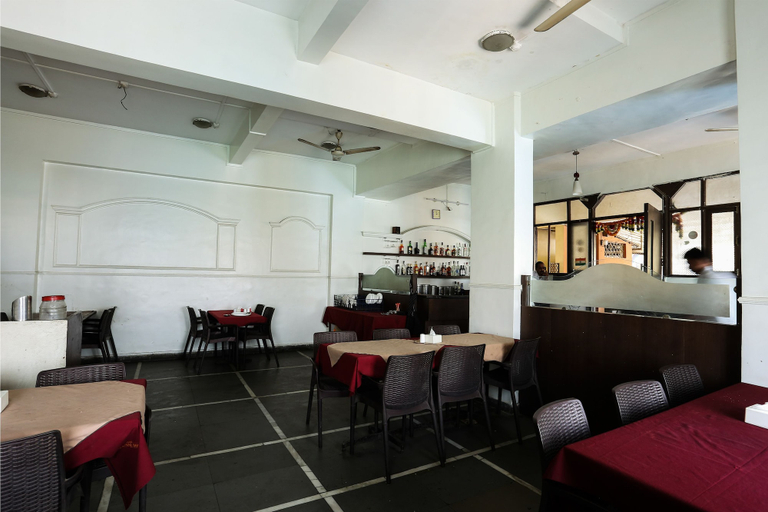 Food & Drinks 5, HMR Royal Inn, Pune