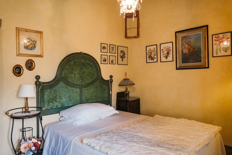 Bedroom 3, Convento San Bartolomeo, Siena