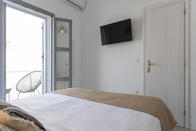 Bedroom 4, Bedspot Hostel, South Aegean