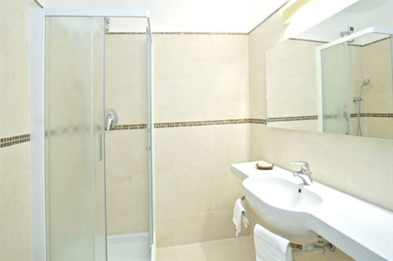Bathroom 4, Hotel Excelsior Splendide, Como