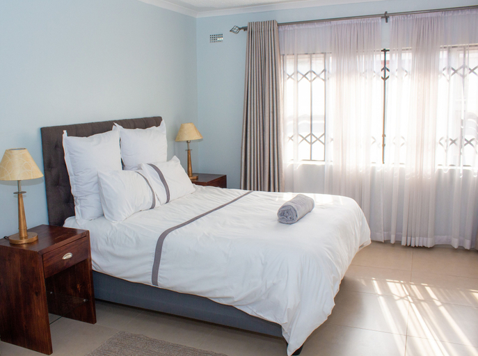 Bedroom 3, Acacia Place, Harare
