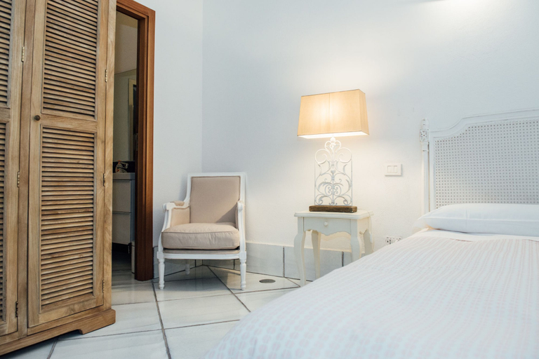 Bedroom 3, B&B L'Ambasciata, Latina
