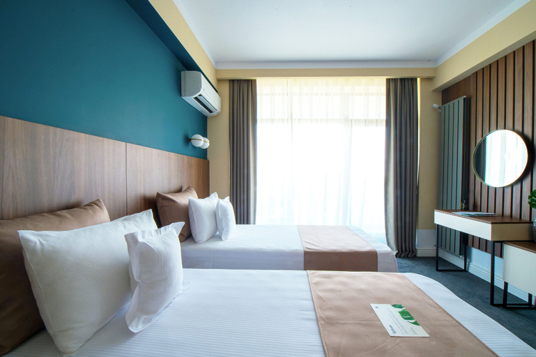 Bedroom 2, Hotel Oxford, Constanta
