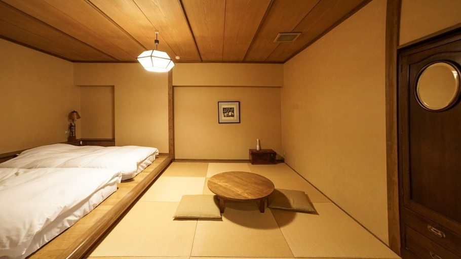 Bedroom 4, Hakkei, Maniwa