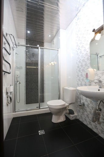 Bathroom 3, Grand Canion, Sochi gorsovet