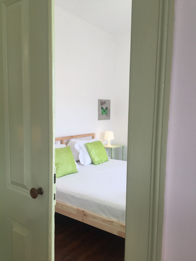 Bedroom 4, Alfama Tailor Made Green House With a View, Lisbon