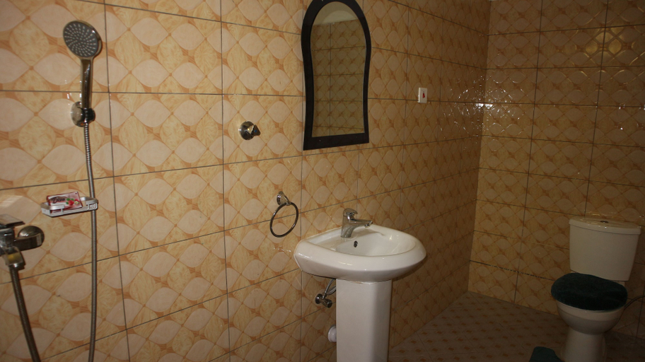 Bathroom 3, Jobyco Hotel, Tema