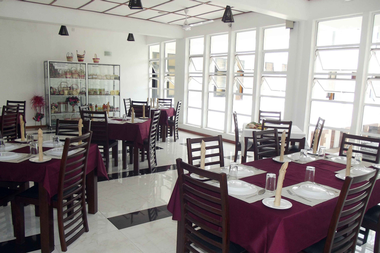 Food & Drinks 5, Subhas Hotel, Jaffna