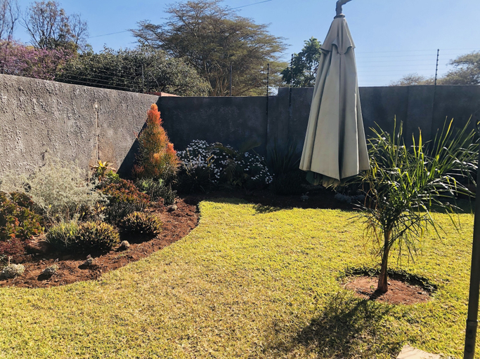 Exterior & Views 2, Acacia Place, Harare