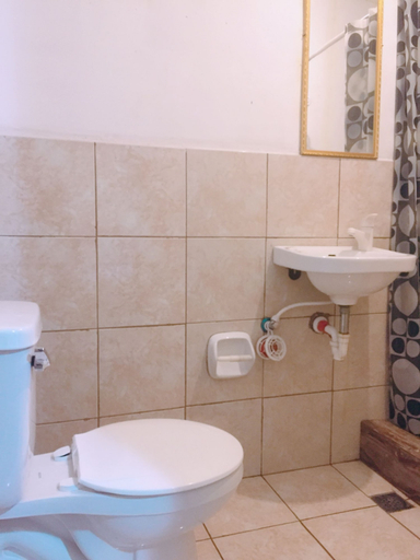 Bathroom 4, Summer Splash Resort, Gingoog City