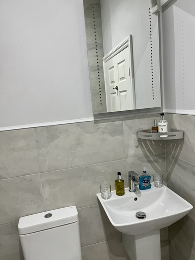 Bathroom 3, Bentley Lodge Guest House, Torbay