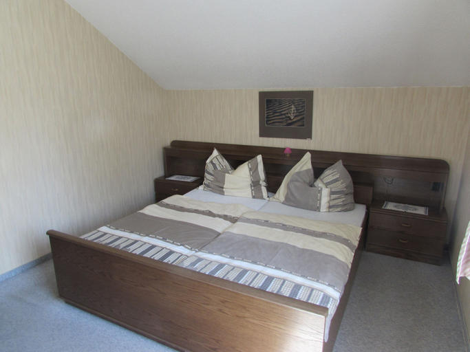 Bedroom 4, Gästehaus Barbara, Wien Umgebung