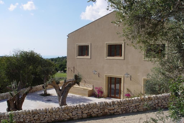 Exterior & Views 2, Relais Parco Cavalonga, Ragusa