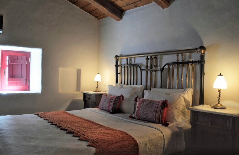 Bedroom 3, Lithos Stone Suites, Peloponnese