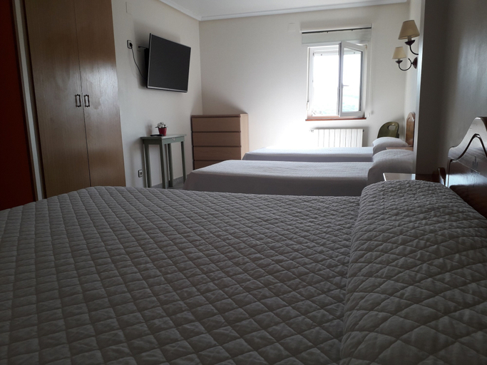 Bedroom 2, La Casona, Cantabria