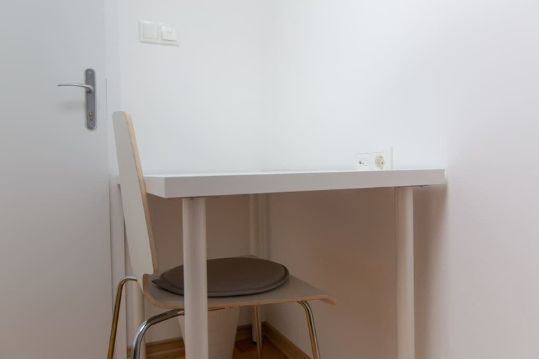 Others 4, Paw Rooms, Zagreb