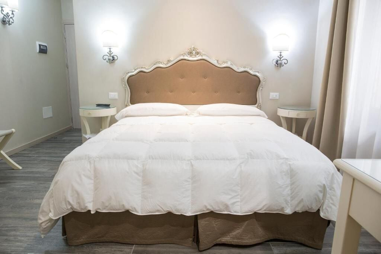 Bedroom 4, Hotel al Castello, Verona