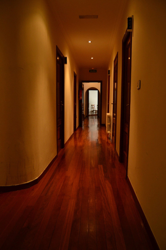 Others 5, Pensión Residencia Buenos Aires, Pontevedra