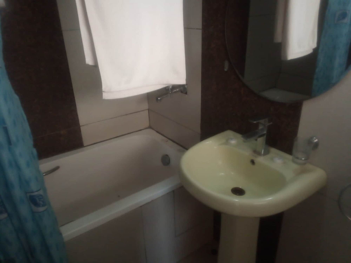 Bathroom, Ph Cai Resort, Machakos Town