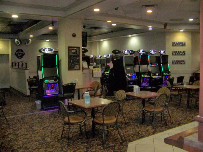 Food & Drinks 5, Continental Inn & Suites, Division No. 11