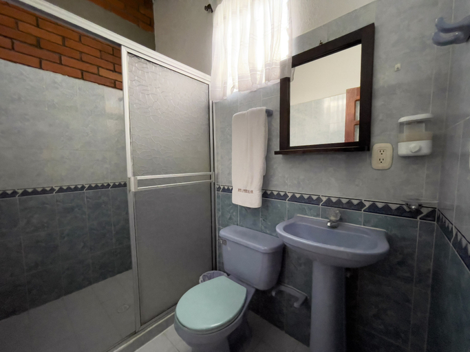 Bathroom 3, HOTEL CAMPESTRE UMPALA, San Gil