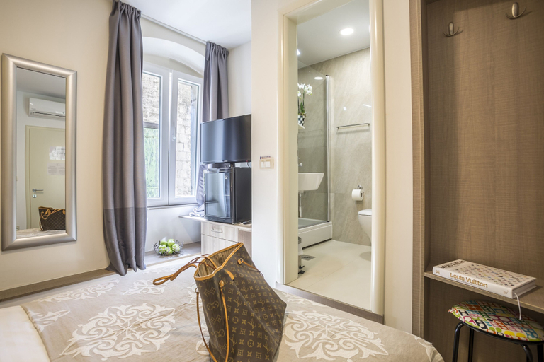 Bedroom 3, Centro di Centri Rooms, Split