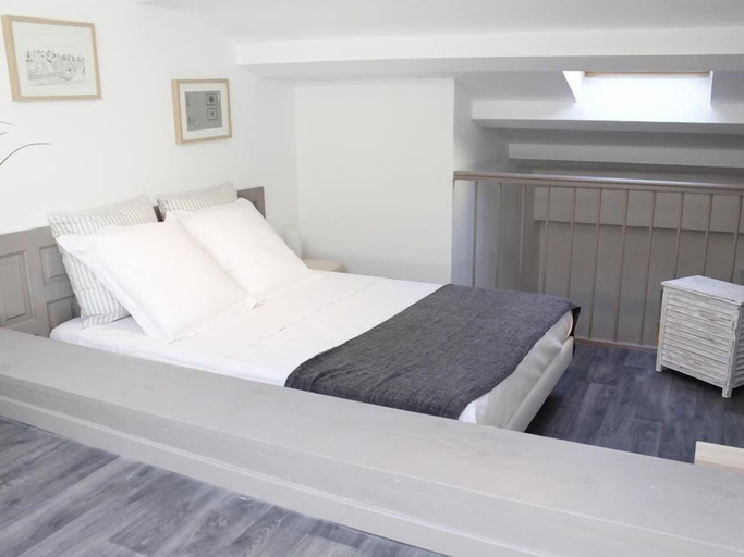 Bedroom 3, Maison Bacou Cité 1, Aude