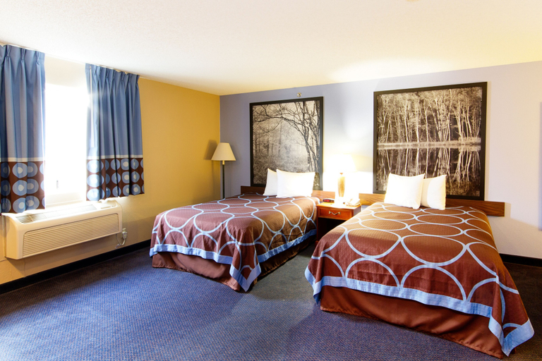 Bedroom 3, Super 8 by Wyndham Adrian, Lenawee