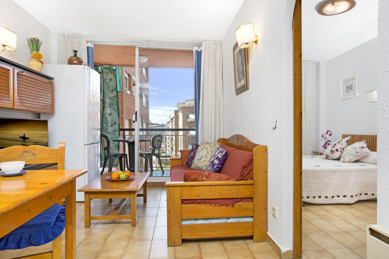 Others 5, Apartment Paradís Park, Girona