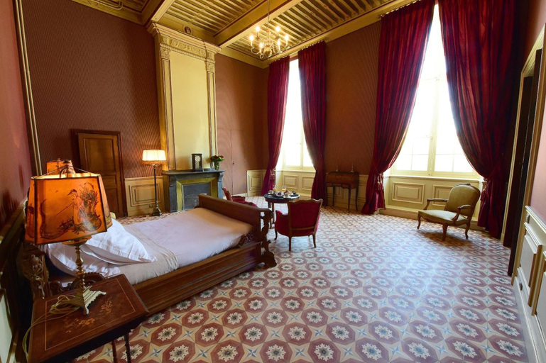 Bedroom 4, Chateau De Paraza, Aude