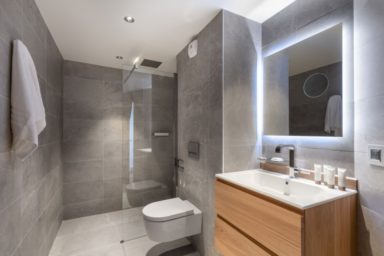 Bathroom 5, Alaska Lodge by Alpine resorts, Savoie