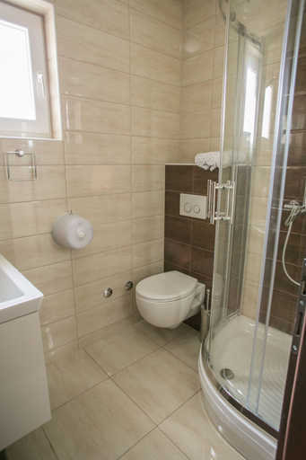 Bathroom 4, Bed & Breakfast Marta & Tona, Novalja
