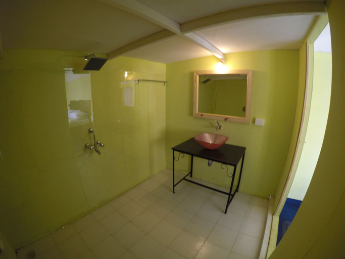 Bathroom 4, Neptune Point Hill Cottages, South Goa