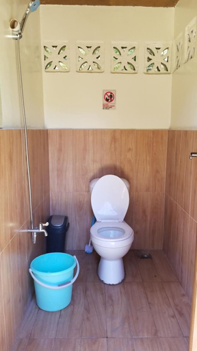 Bathroom 5, Aundanao Oasis Beach, Samal City