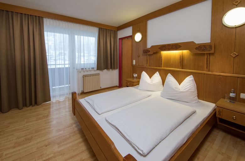 Bedroom 3, Appartements Toni, Zell am See