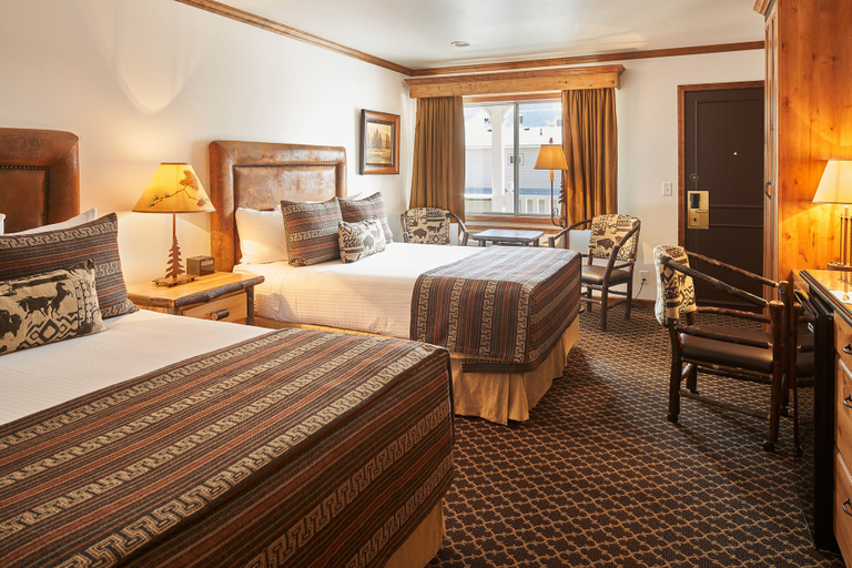 Bedroom 4, Parkway Inn of Jackson Hole, Teton