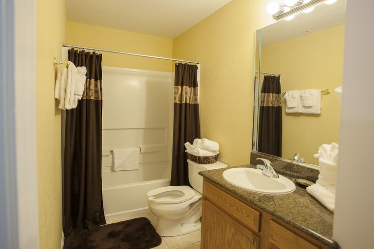 Bathroom 5, Silver Lake Resort, Osceola