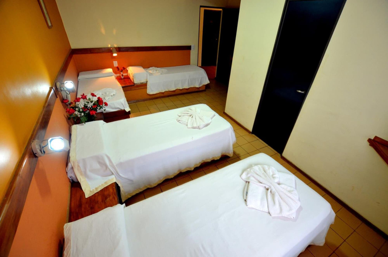 Bedroom 4, Hosteria Casa Blanca Iguazu, Iguazú