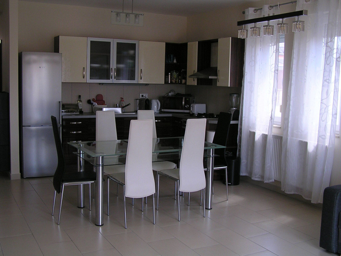 Others 5, Gréta Wellness Apartmanok - Szt László u, Siófok