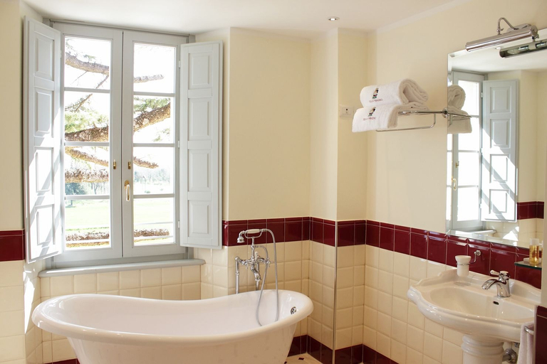 Bathroom 5, Relais Paradiso, Perugia