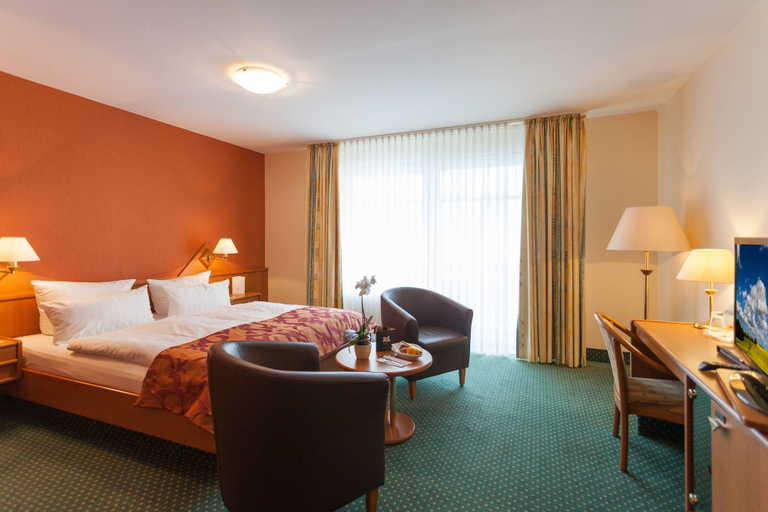 Bedroom 3, Hotel Bernstein, Vorpommern-Rügen