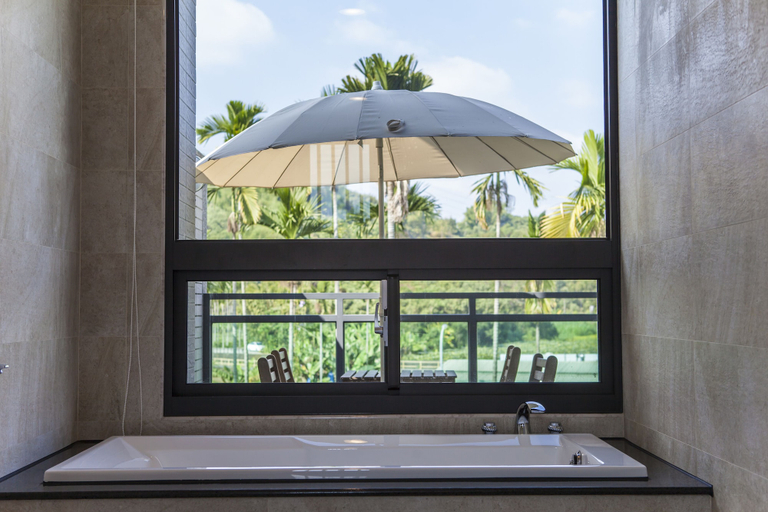 Bathroom 3, JiJi 16, Nantou