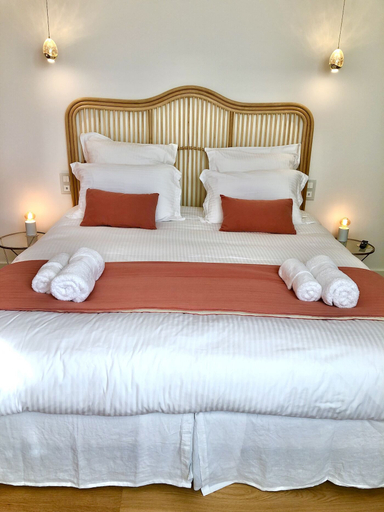 Bedroom 5, Les Nuits Pétillantes, Hérault