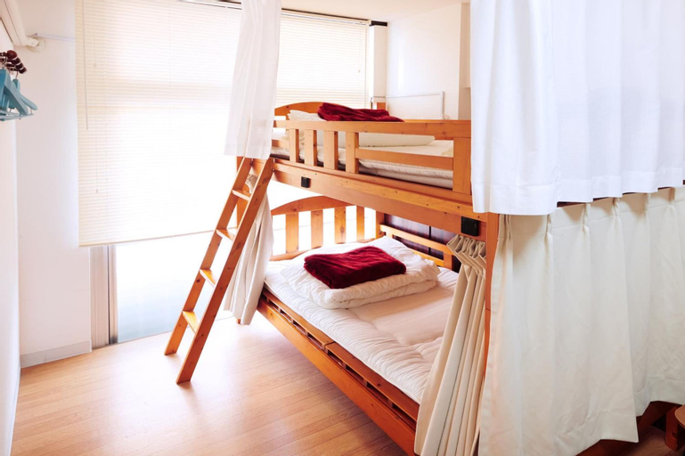 Bedroom 23