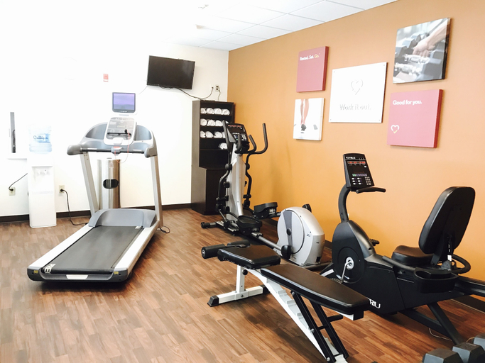 Others 5, Comfort Suites Twinsburg, Summit